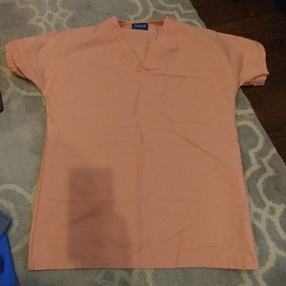 Scrub top